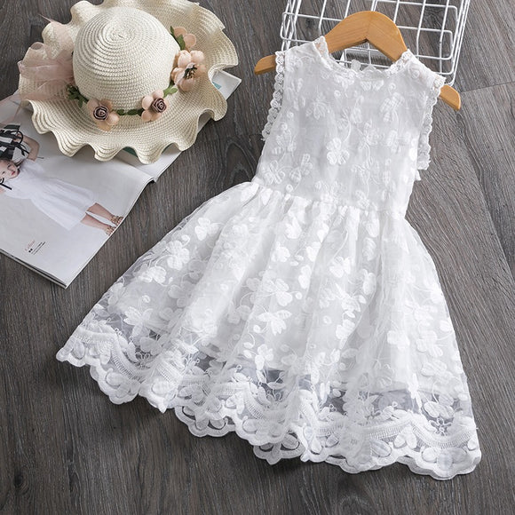 Vestido bordado, blanco / Besticktes Kleid, weiß